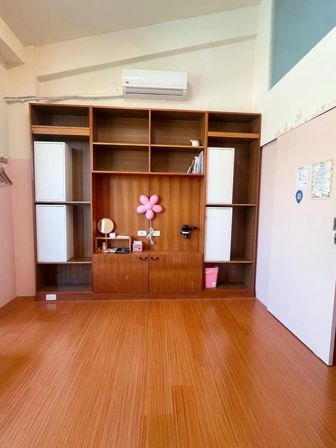 Miaoli Sanyi Travelling Homestay Dış mekan fotoğraf